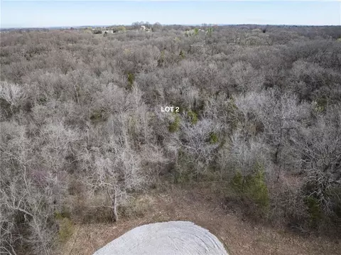 1509 S Buckner Tarsney Rd, Buckner, MO 64016