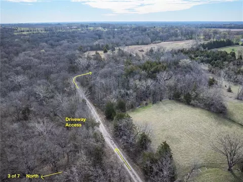 1505 S Buckner Tarsney Rd, Buckner, MO 64016 photo 9