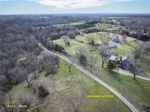 1505 S Buckner Tarsney Rd, Buckner, MO 64016 photo 8