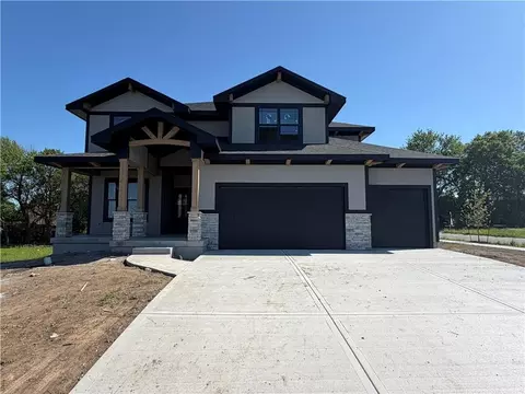 15381 W 162nd St, Olathe, KS 66062