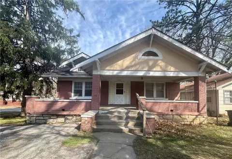 1400 E 77th Ter, Kansas City, MO 64131