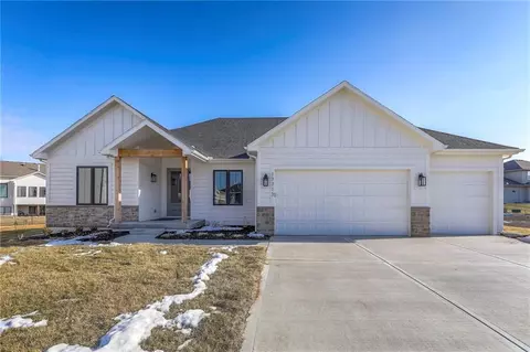 17713 S Brockway St, Olathe, KS 66062