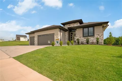 Other - 605 Hampstead Dr, Raymore, MO 64083 photo 18 of 25