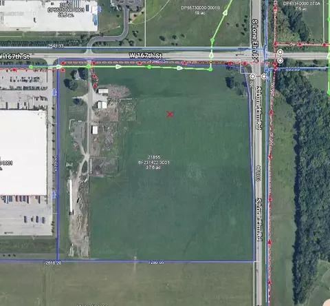 21855 W 167th St, Olathe, KS 66062