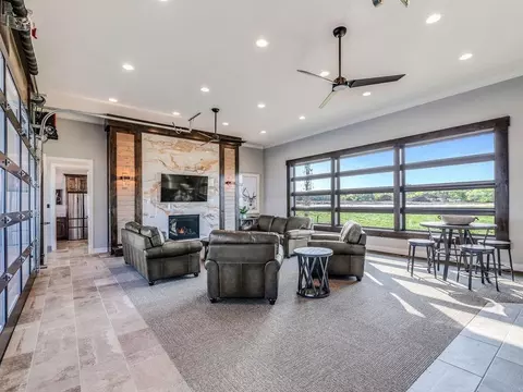 Living - 9410 Deer Run St, Lenexa, KS 66220 photo 4 of 4