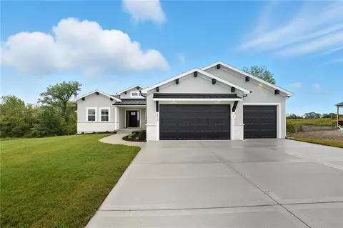 10519 N Liberty St, Kansas City, MO 64155