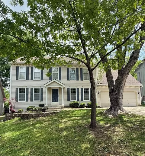 12209 Wedd St, Overland Park, KS 66213