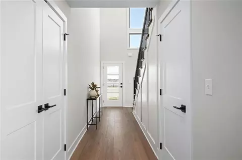 Entry Way - 9537 Jupiter St, Lenexa, KS 66219 photo 2 of 9