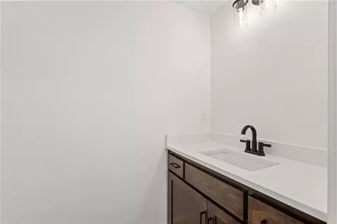 Bath - 9565 Jupiter St, Lenexa, KS 66219 photo 1 of 2