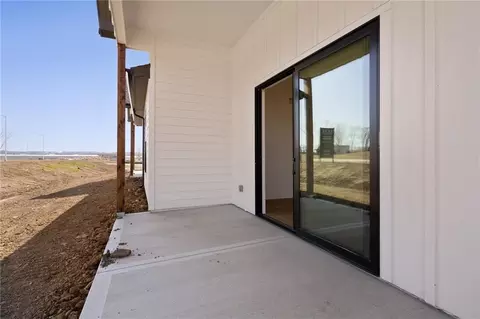 Exterior - 9565 Jupiter St, Lenexa, KS 66219 photo 3 of 3