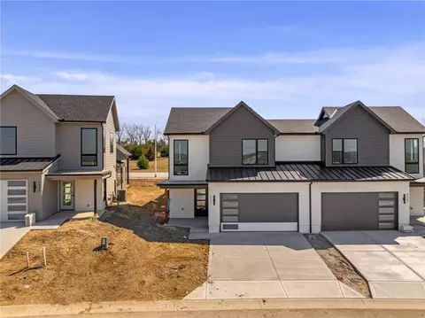 Exterior - 9565 Jupiter St, Lenexa, KS 66219 photo 2 of 3