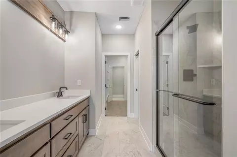 Entry Way - 9567 Jupiter St, Lenexa, KS 66219 photo 3 of 4