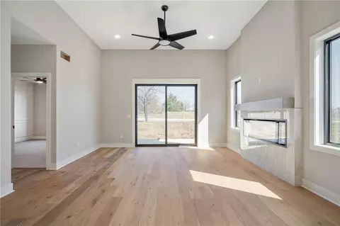 Living - 9567 Jupiter St, Lenexa, KS 66219 photo 3 of 5
