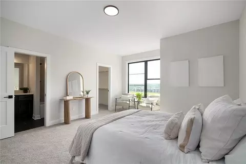 Bedroom - 9595 Jupiter St, Lenexa, KS 66219 photo 4 of 4
