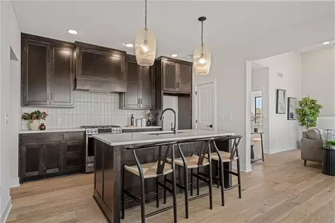 Kitchen - 9595 Jupiter St, Lenexa, KS 66219 photo 3 of 8