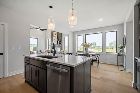 Kitchen - 9595 Jupiter St, Lenexa, KS 66219 photo 6 of 8