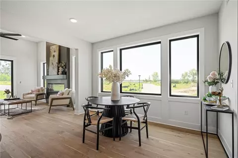 Dining - 9595 Jupiter St, Lenexa, KS 66219 photo 2 of 4
