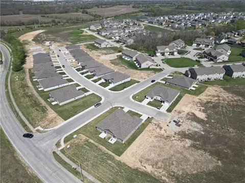 3800 NW 93rd St, Kansas City, MO 64154