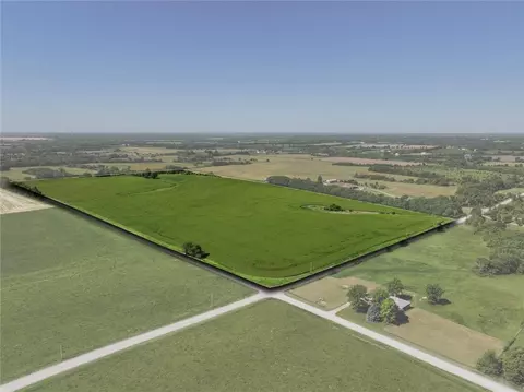 207 Th Lackman Rd, Spring Hill, KS 66013 photo 11
