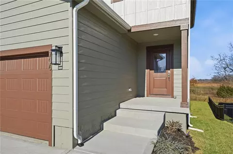 Other - 706 Glenn Cir, Raymore, MO 64083 photo 1 of 22