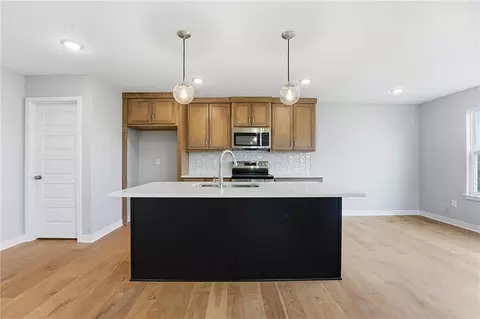 Kitchen - 706 Glenn Cir, Raymore, MO 64083 photo 2 of 3