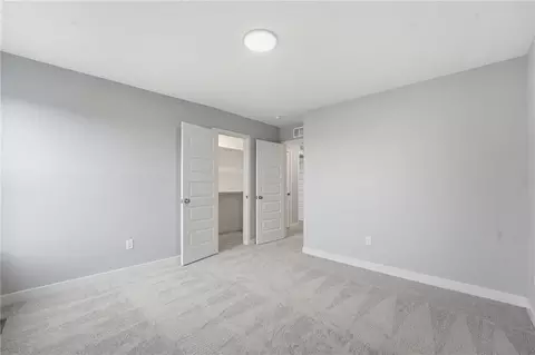 Bedroom - 706 Glenn Cir, Raymore, MO 64083 photo 8 of 10