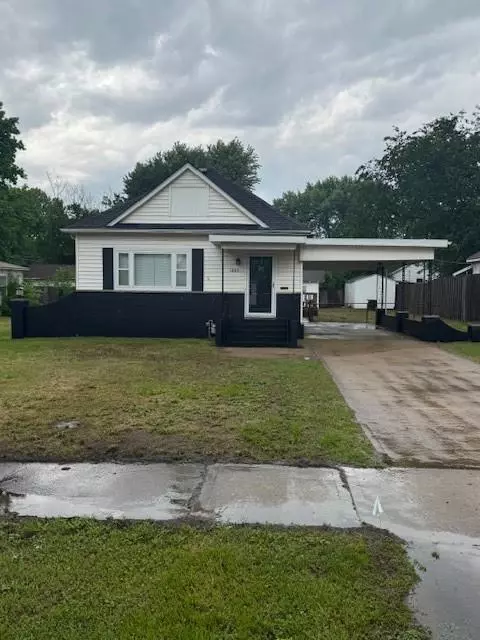 1003 E 9th St, Pittsburg, KS 66762