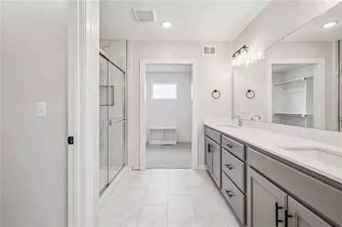 Entry Way - 838 Reed Dr, Raymore, MO 64083 photo 4 of 5