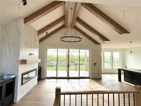 3116 SW Summit View Trl, Lees Summit, MO 64082