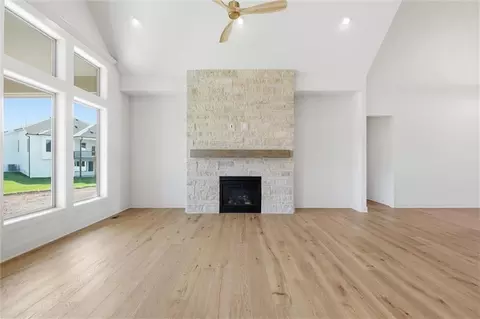 Living - 22017 W 99th Ter, Lenexa, KS 66220 photo 4 of 6