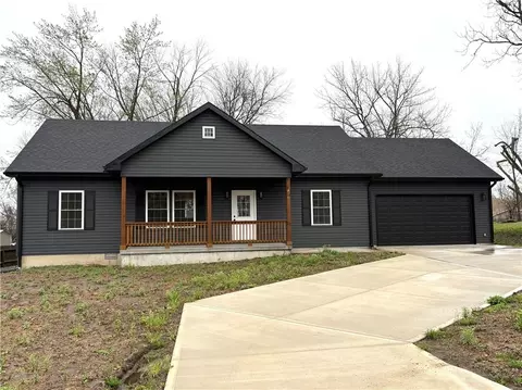 410 E Main St, Richmond, MO 64085