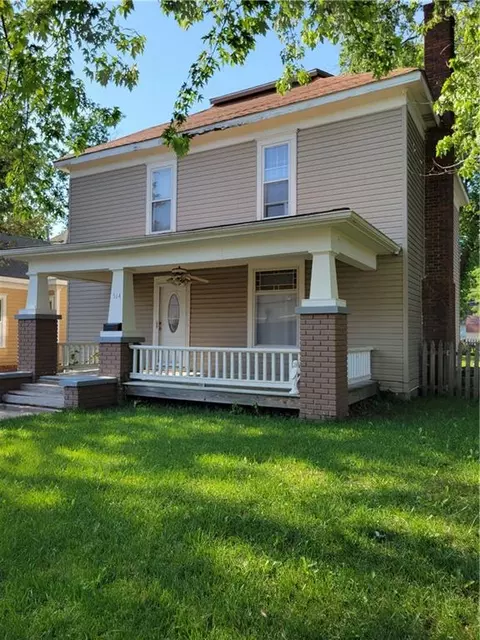 514 E Jackson Ave, Iola, KS 66749