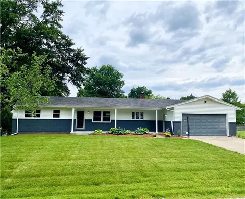 11717 E 45th Ter, Kansas City, MO 64133