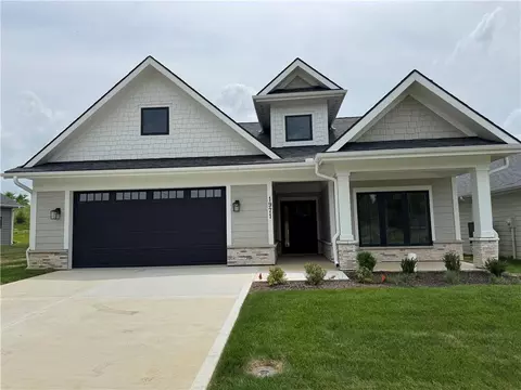 1971 Harvest Rd, Liberty, MO 64068