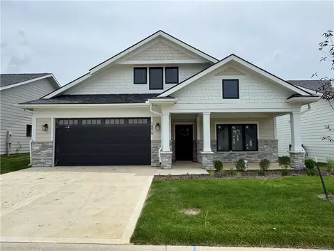 1975 Harvest Rd, Liberty, MO 64068
