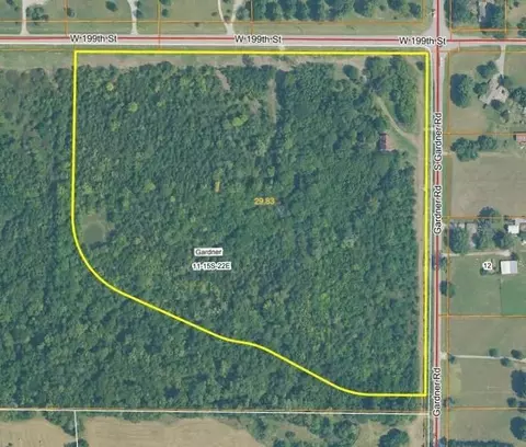 19920 S Gardner Rd, Gardner, KS 66030