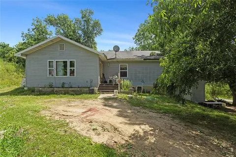 13777 Bohrer Ln, Rayville, MO 64084