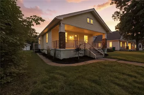 1962 N 28th St, Kansas City, KS 66104