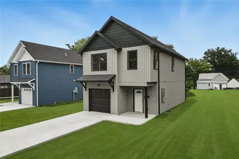 623 S Whitmer St, Richmond, MO 64085