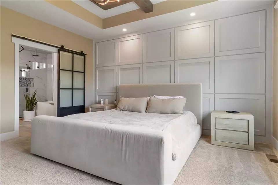 Bedroom - 1113 Hummingbird Ct, Greenwood, MO 64034 photo 2 of 4
