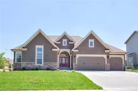 1605 NW 106th Ter, Kansas City, MO 64155