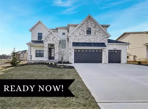 15267 W 161st Ter, Olathe, KS 66062