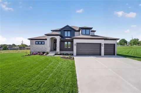 8325 NE 76th Ter, Kansas City, MO 64158