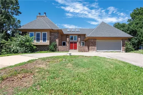 20 Century Pkwy, Neodesha, KS 66757