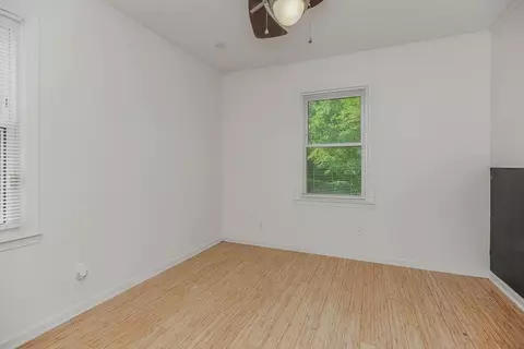 3340 S Crisp Ave, Independence, MO 64052 photo 17