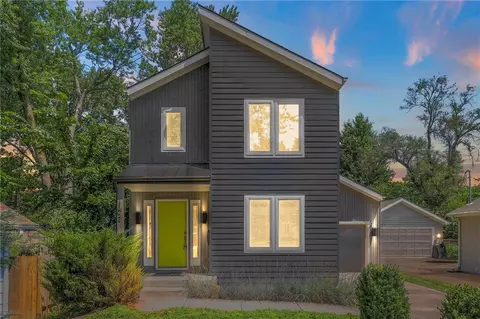 102 E 81st St, Kansas City, MO 64114
