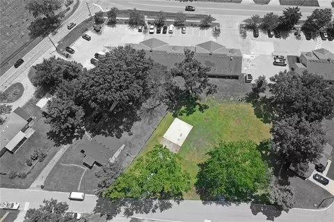 705707 SE High, Lees Summit, MO 64063