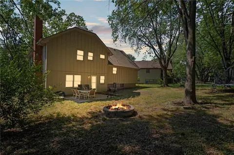 Exterior - 1836 E 153rd Cir, Olathe, KS 66062 photo 9 of 9
