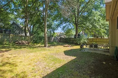 Exterior - 1836 E 153rd Cir, Olathe, KS 66062 photo 4 of 9