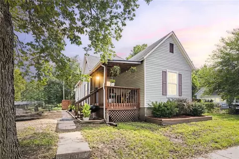 1417 Munson Ave, Topeka, KS 66604